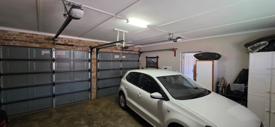 3 Bedroom Property for Sale in Grimbeeck Park North West